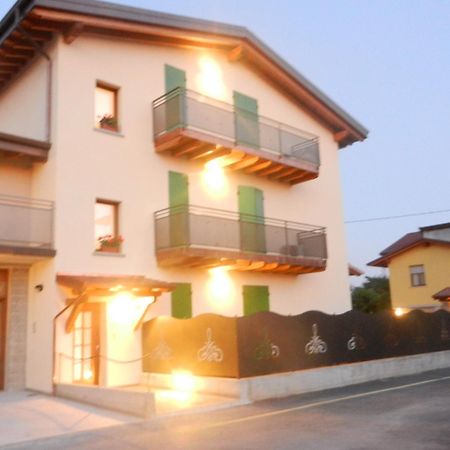 B&B Ad Hoc Costa di Mezzate Екстер'єр фото
